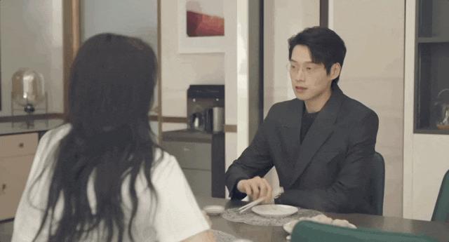 孟宴臣大火，“老来得粉”魏大勋戏里爱妹妹戏外爱姐姐？