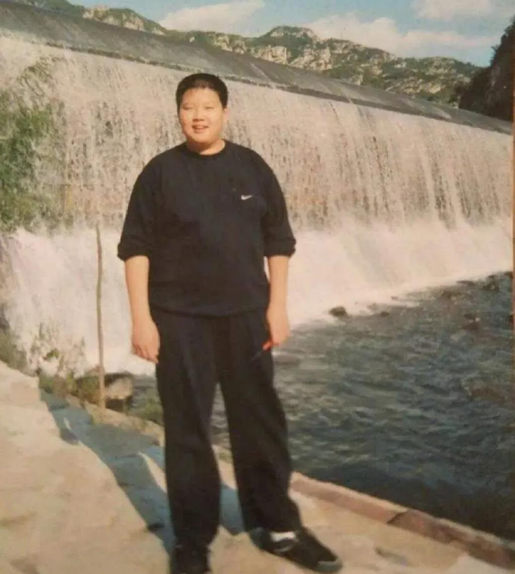 孟宴臣大火，“老来得粉”魏大勋戏里爱妹妹戏外爱姐姐？