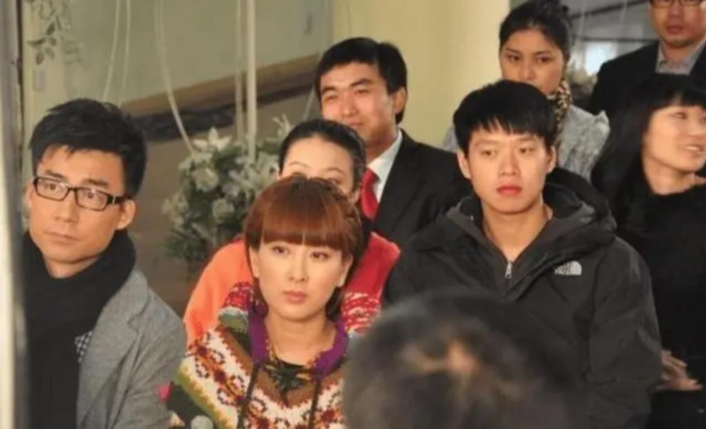 孟宴臣大火，“老来得粉”魏大勋戏里爱妹妹戏外爱姐姐？