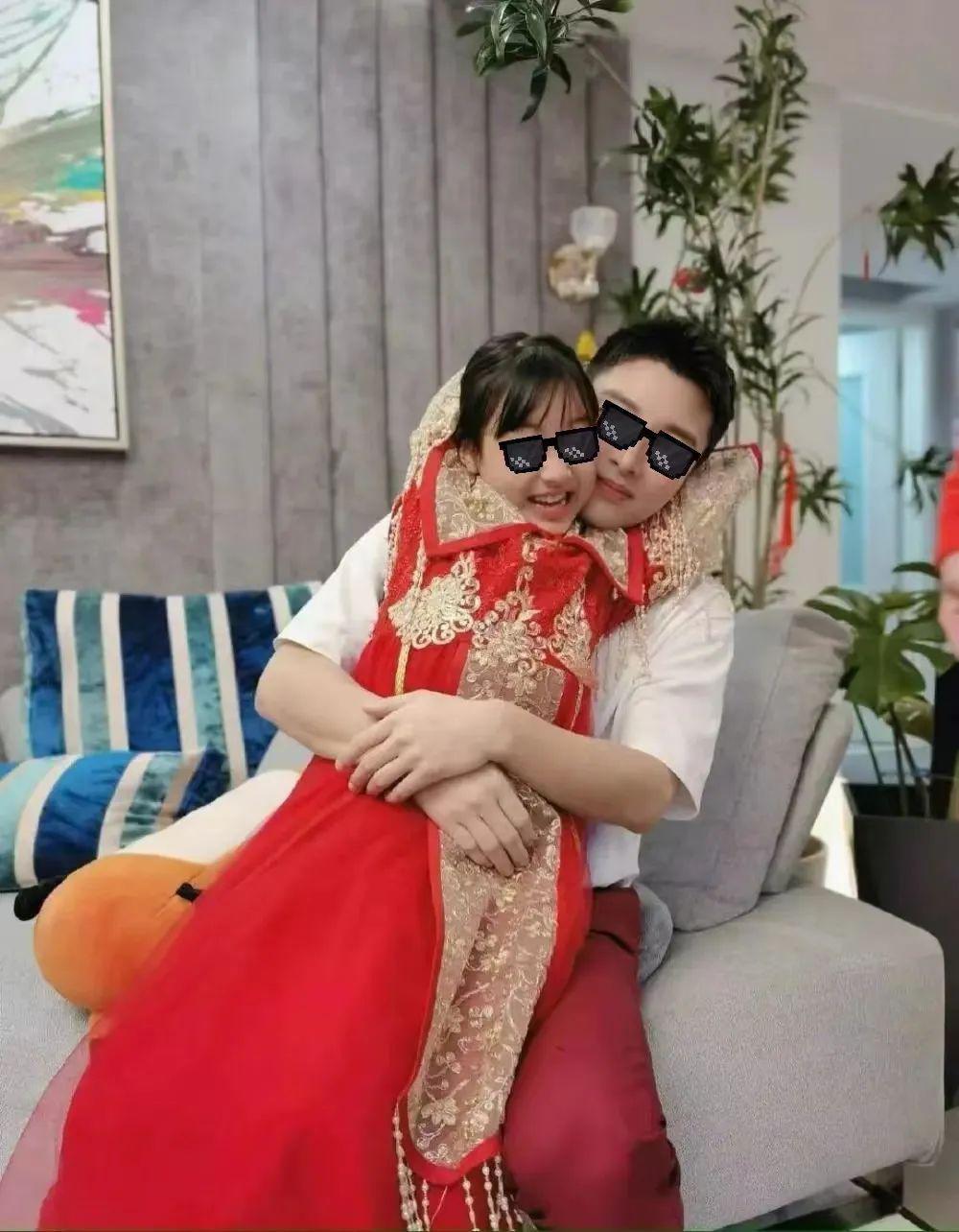 出轨老公好兄弟，闹上热搜，女儿脸都丢光…