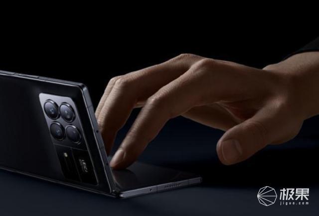 雷军2023年度演讲定档！众多新品亮相，折叠屏新机 、小米汽车通通都有…