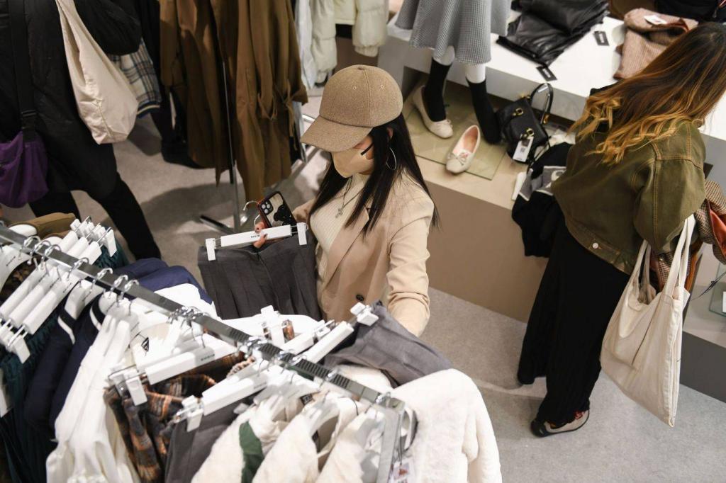 拼多多和 SHEIN 互殴，用「中国模式」向美国电商砍一刀