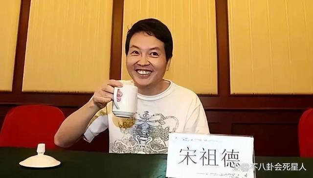 殷桃新恋情？前夫入狱、前任黑老大、经历多个男人，真精彩