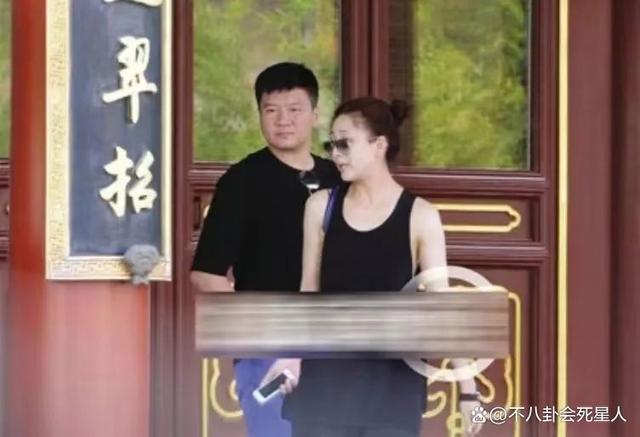殷桃新恋情？前夫入狱、前任黑老大、经历多个男人，真精彩