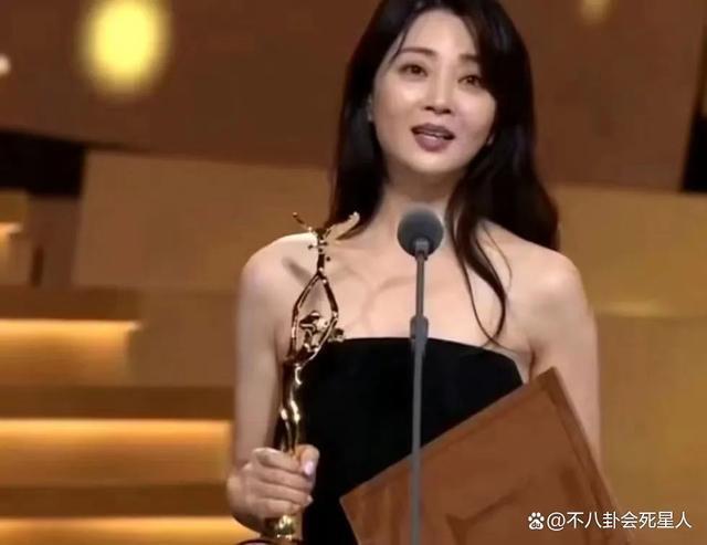殷桃新恋情？前夫入狱、前任黑老大、经历多个男人，真精彩