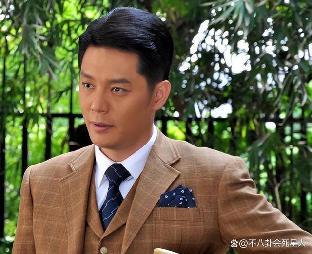 “宠妻狂魔”傅程鹏：对二婚妻儿有多贴心，对原配就有多无情