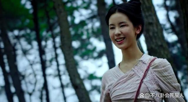 新版《花千骨》预告：陈都灵五官乱飞，男主低配版霍建华