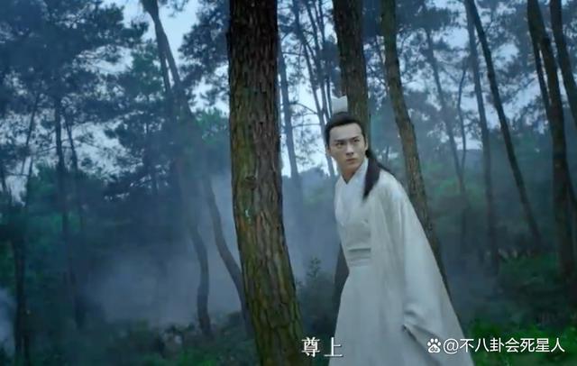 新版《花千骨》预告：陈都灵五官乱飞，男主低配版霍建华
