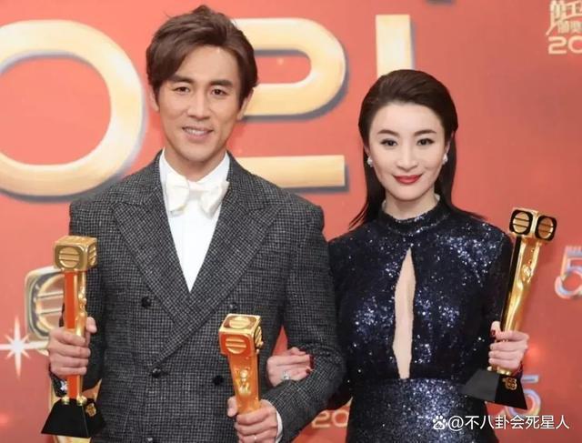 港版《狂飙》差评一片，谢天华林雪也“救”不了这部电影
