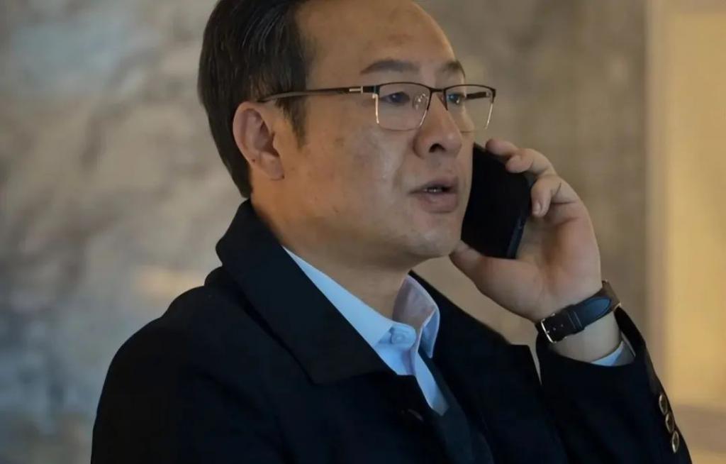 同样演“黑老大”，王传君张颂文陈道明放一起，差别出来了