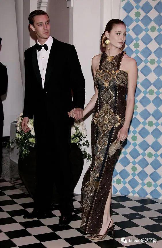 私生贵女下嫁？她凭什么赢了凯特还迷倒最美王室？