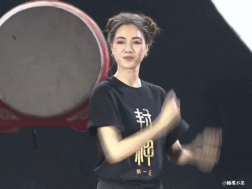 不愧是万里挑一哈…
