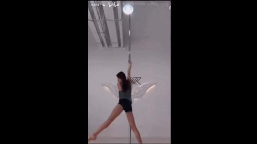 不愧是万里挑一哈…