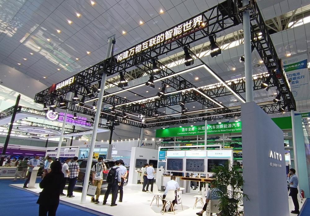 3109亿元!华为公布今年上半年“成绩单”,终端业务止跌回稳