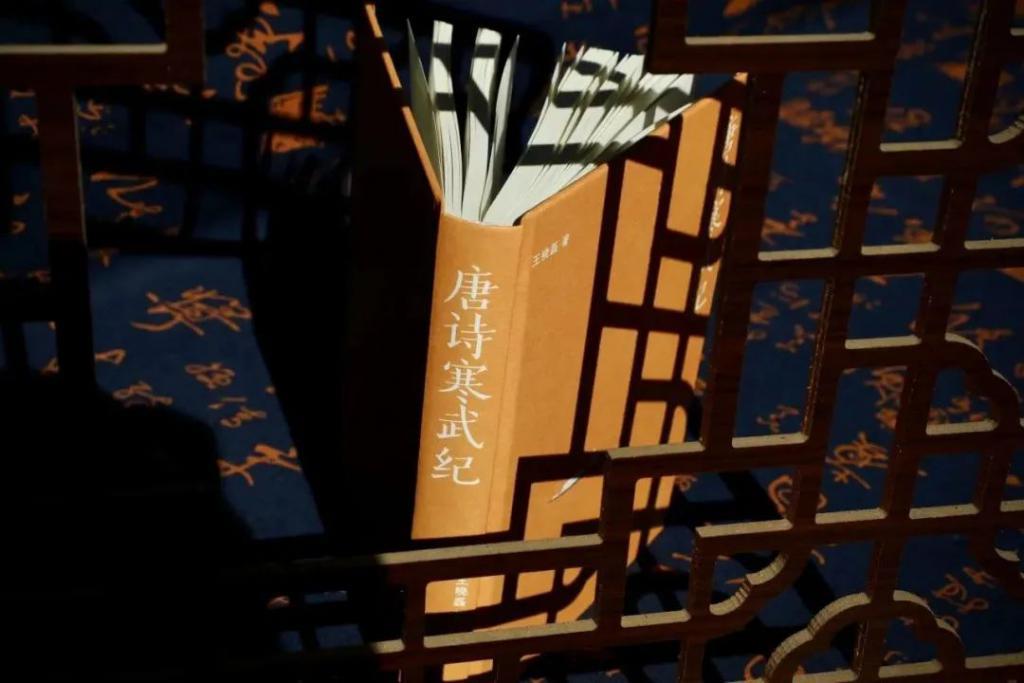 人人都喜欢李白,除了他活着的时候