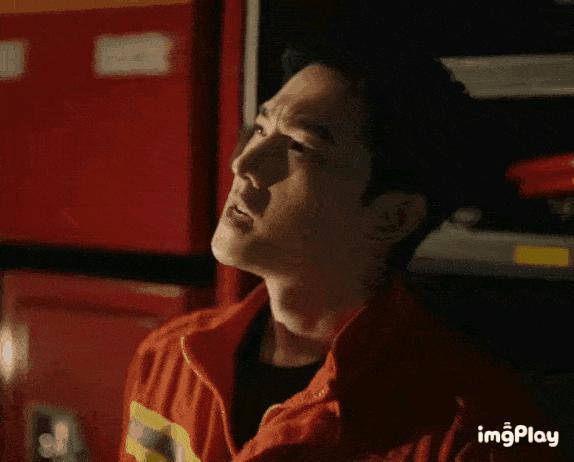 看了费翔的大胸肌，感慨我妈好福气