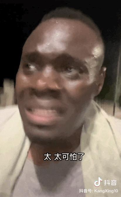 成都，你迷倒了多少外国腹肌男孩