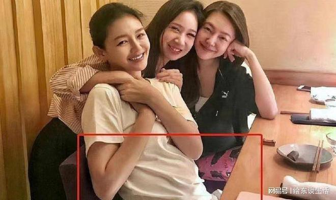 大S现身韩国生产? 小S带家人旅游 与具俊晔跳舞