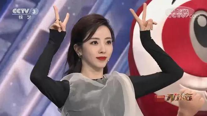 主持人李思思重返职场 为好好工作把俩儿子送老家