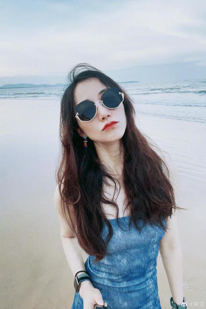 韩雪分享海边美照，40岁依旧美如少女