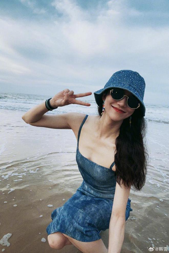 韩雪分享海边美照，40岁依旧美如少女