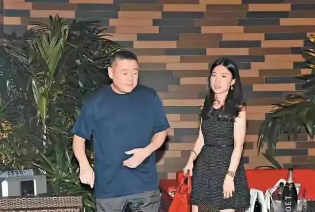 赢了“宫斗”、美过黎姿，甘比成为香港女首富后就“不装”了？