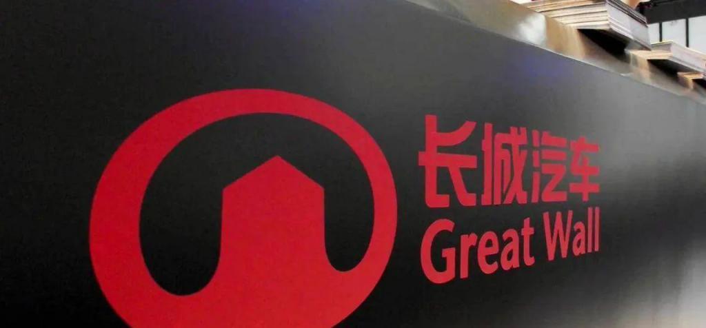 王传福哭着要在一起，但长城想打一架，这场舆论战谁赢了？