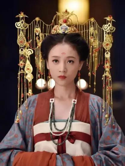 戏份全删，也没挡住她演技封神
