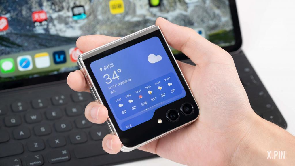 体验完7499的三星第五代折叠屏，我只能说它懂时尚单品。