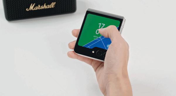 体验完7499的三星第五代折叠屏，我只能说它懂时尚单品。