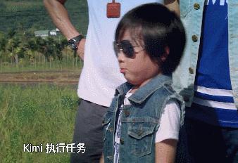 陈若仪携子游迪士尼，Kimi露侧颜，模样大变不像林志颖