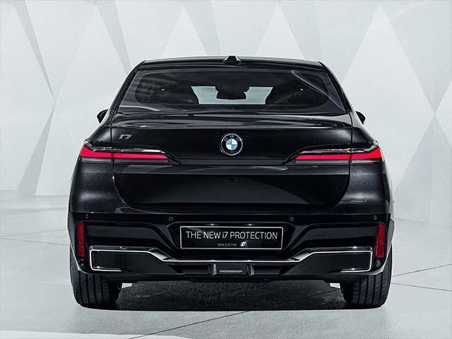 全球首款采用全电动驱动的防弹轿车：BMW i7 Protection