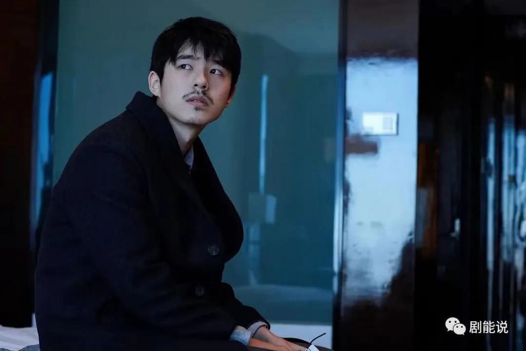 脸依旧能打，粉丝却跑光了