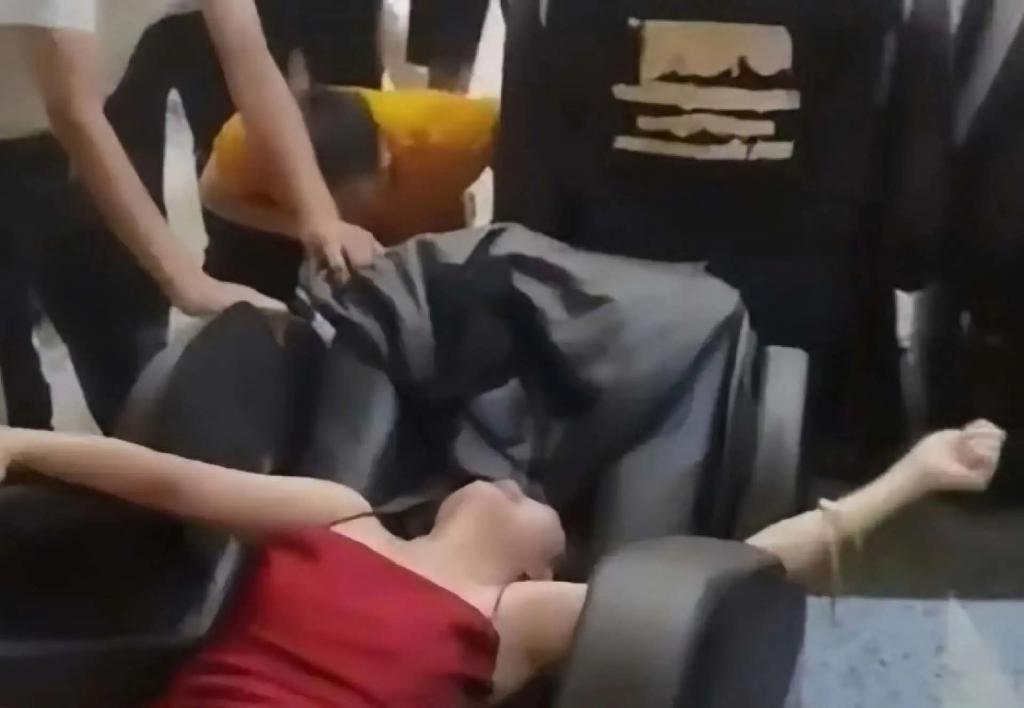 按摩变折磨，共享按摩椅惹众怒？