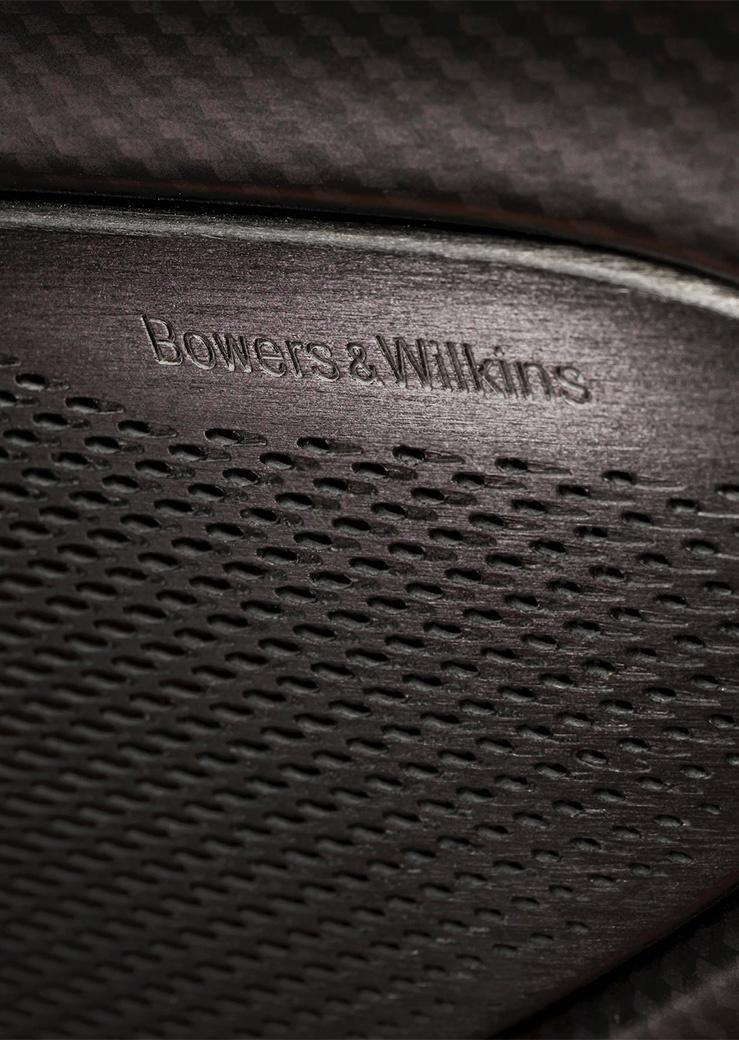 271.8万元，阿斯顿马丁 DB12 Volante 车型正式上市