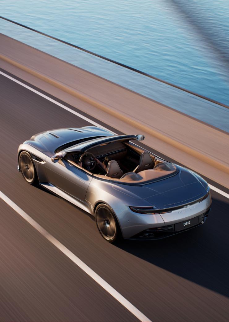 271.8万元，阿斯顿马丁 DB12 Volante 车型正式上市