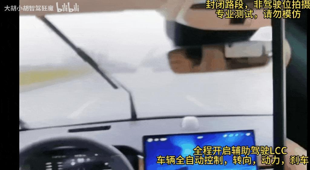 从遥遥领先到月销三千，问界快被华为放弃了？