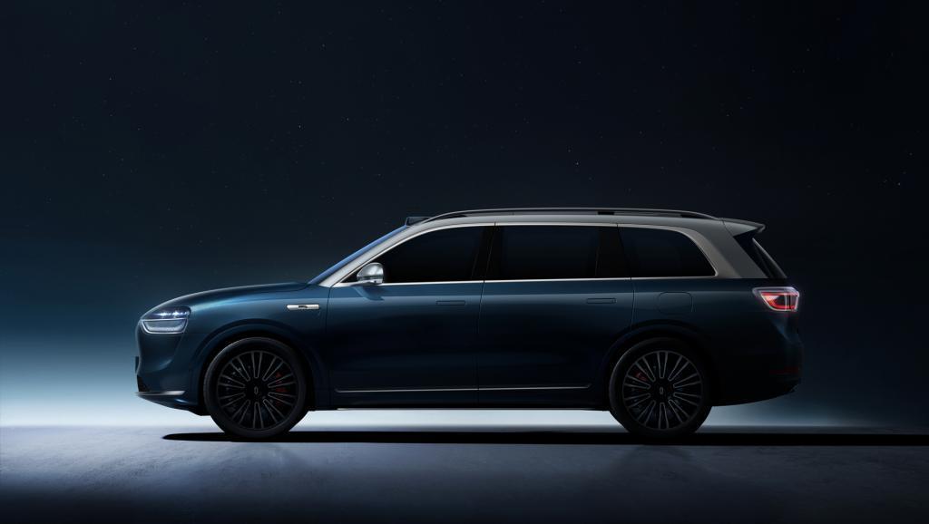 从遥遥领先到月销三千，问界快被华为放弃了？