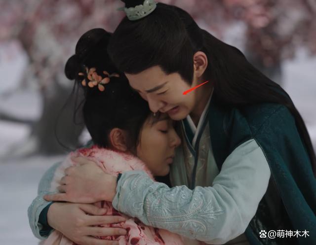 一做表情就崩的明星，邓为白鹿陈都灵，简直判若两人