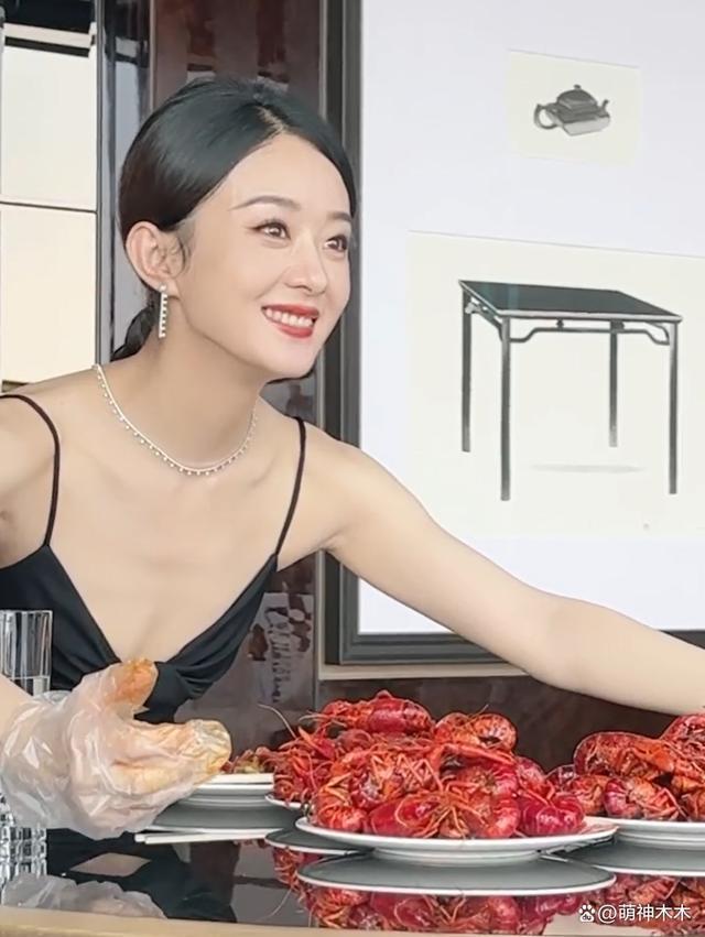 85花化妆师难混！春楠晒赵丽颖新妆容，回击刘诗诗粉丝