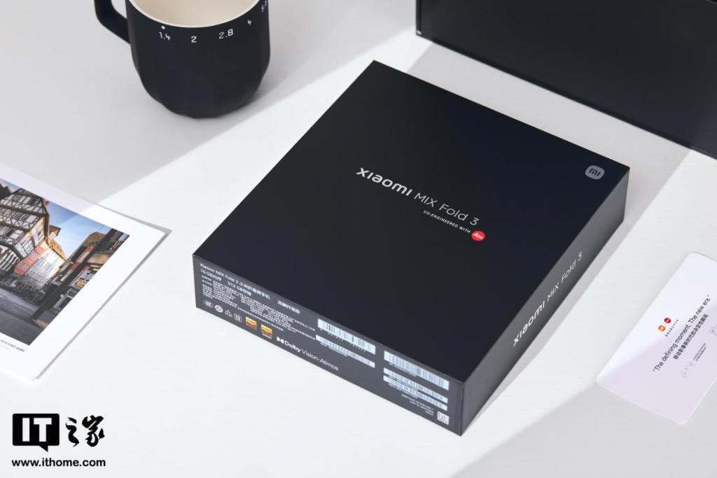 小米 MIX Fold 3 龙鳞纤维版礼盒图赏：轻薄简约，商务格调