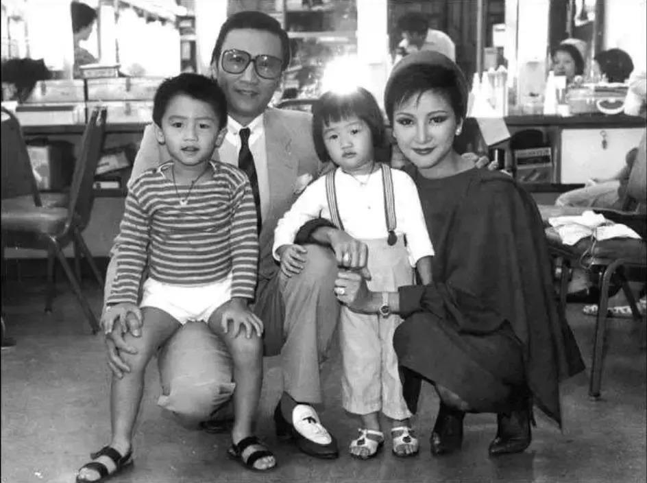 刺激，星二代和天后的瓜！