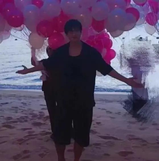 还真复合了？因脚踏两船分手，今死缠烂打女方终回头！