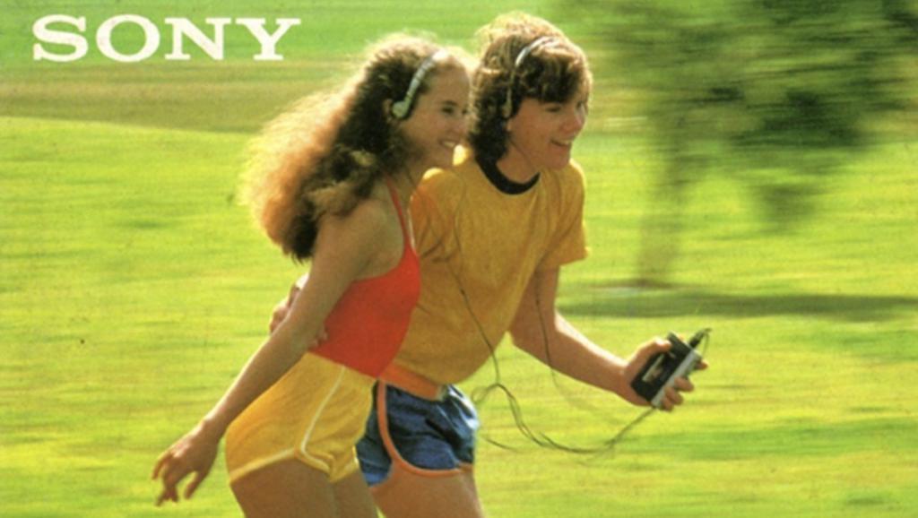 风靡全球40余年的随身听Walkman，还活着