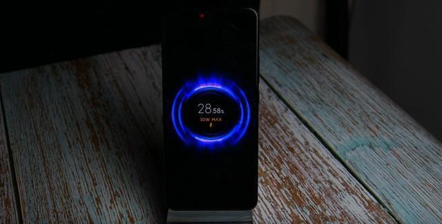 三款K60对比，Redmi K60至尊版值得买吗？