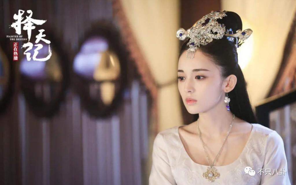 被嘲太low太掉价,这种事不该发生在她身上?