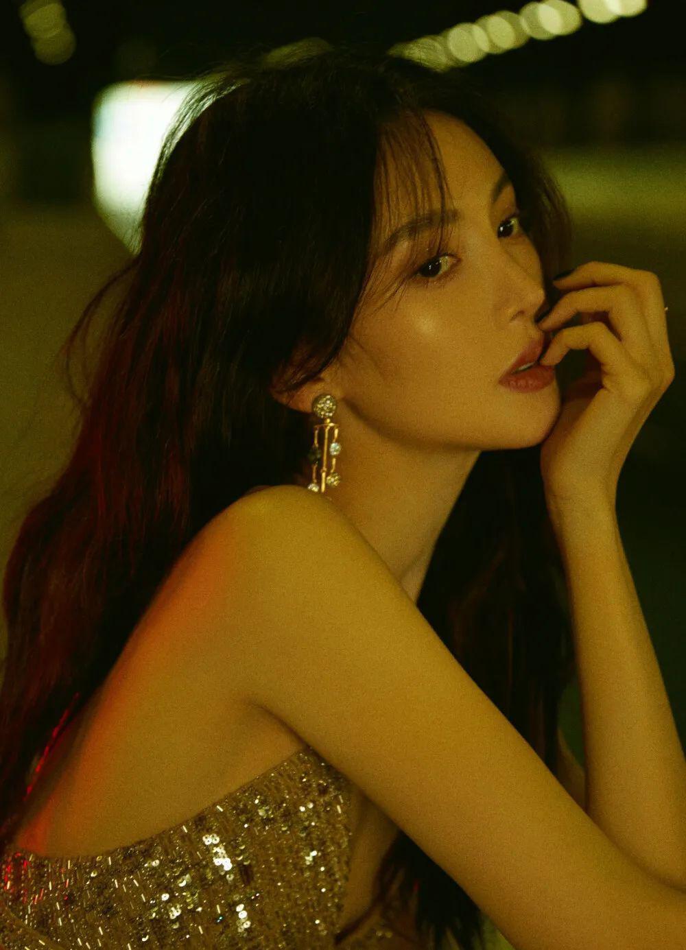 路人缘翻盘，她悄悄逆袭了？