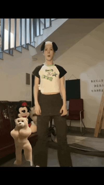 路人缘翻盘，她悄悄逆袭了？