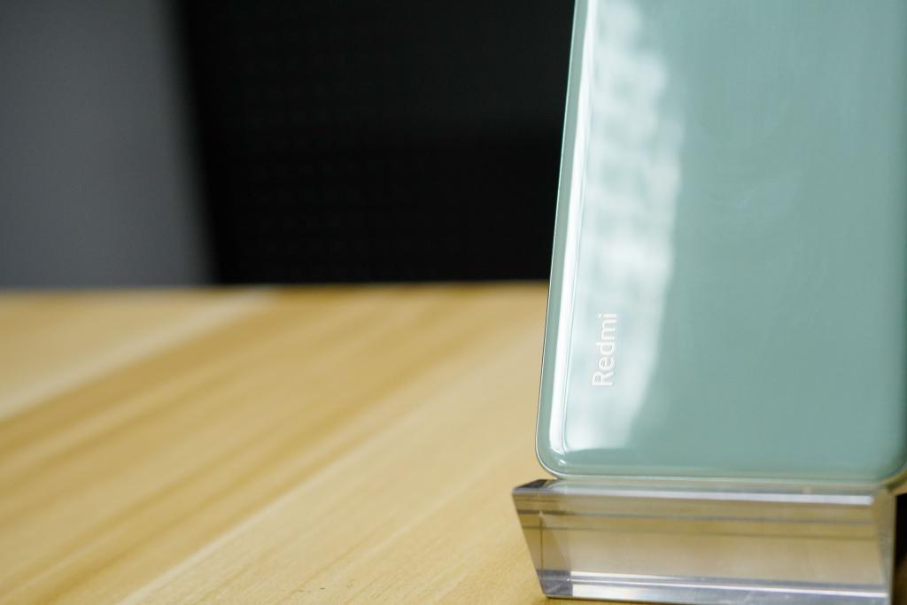 Redmi K60至尊版上手评测：质感至上的性能旗舰
