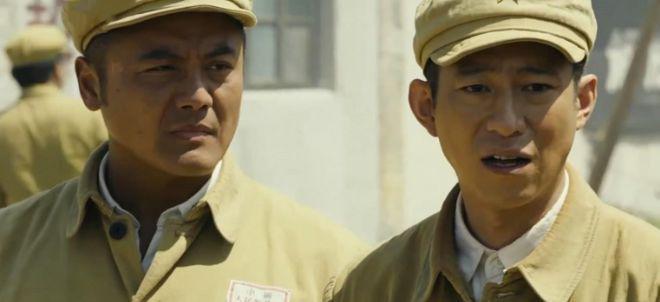 《冰雪尖刀连》真的是变＂神剧＂了